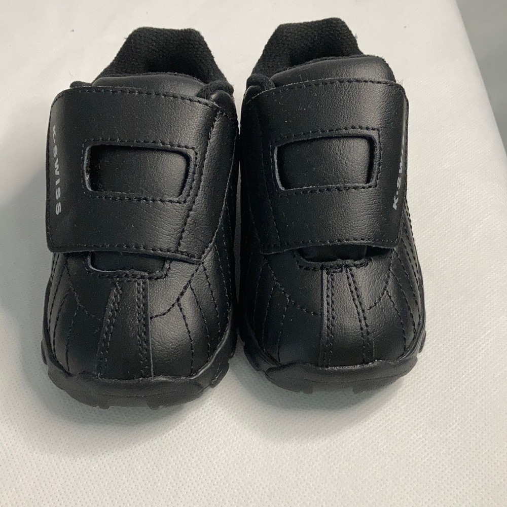 K Swiss toddler size 6
